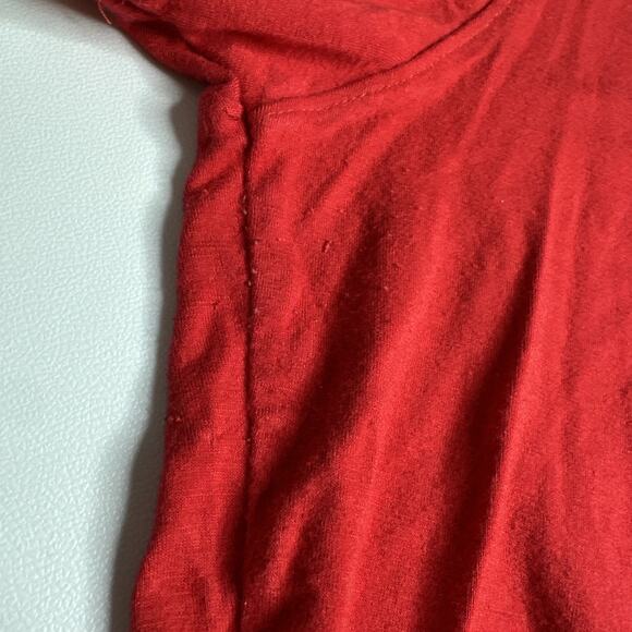 Red Cutout Shoulder Graphic Tee Y2K Streetwear Logo Print Top XS S READ FLAWS - Picture 11 of 12